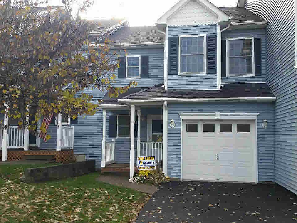 1st image of 258 Pinebrook Dr #258