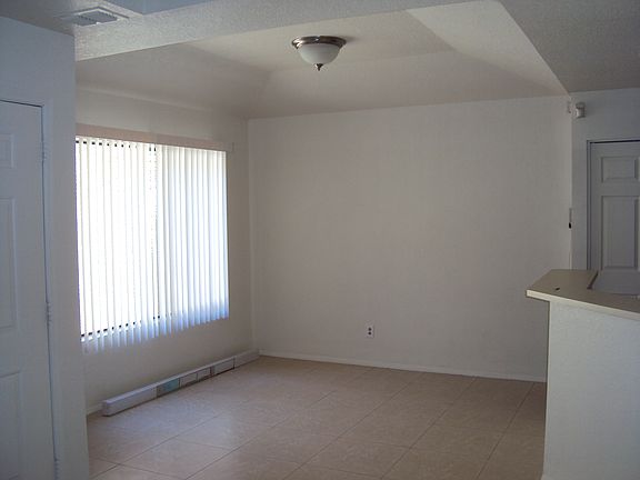 5th image of 4201 N 20th St Unit 107