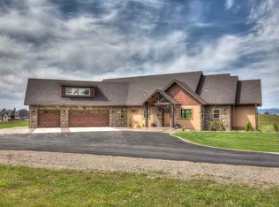 5418 S Linke Rd, Greenacres, WA 99016