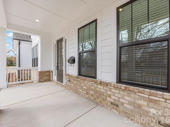 4th image of 1607 Chippendale Rd