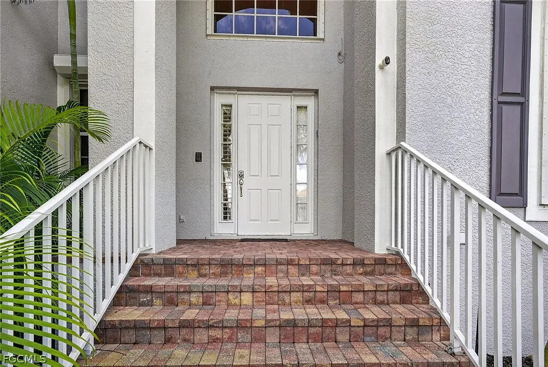 Building Photo - 5541 Harborage Dr