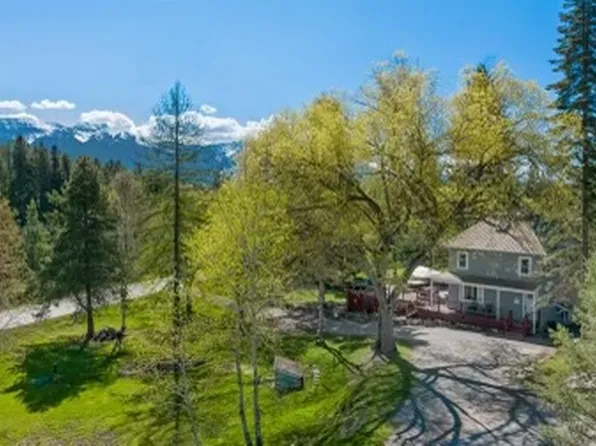 734 Swan River Rd, Bigfork, MT 59911