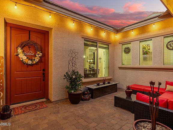 3rd image of 2200 E LINDRICK Drive