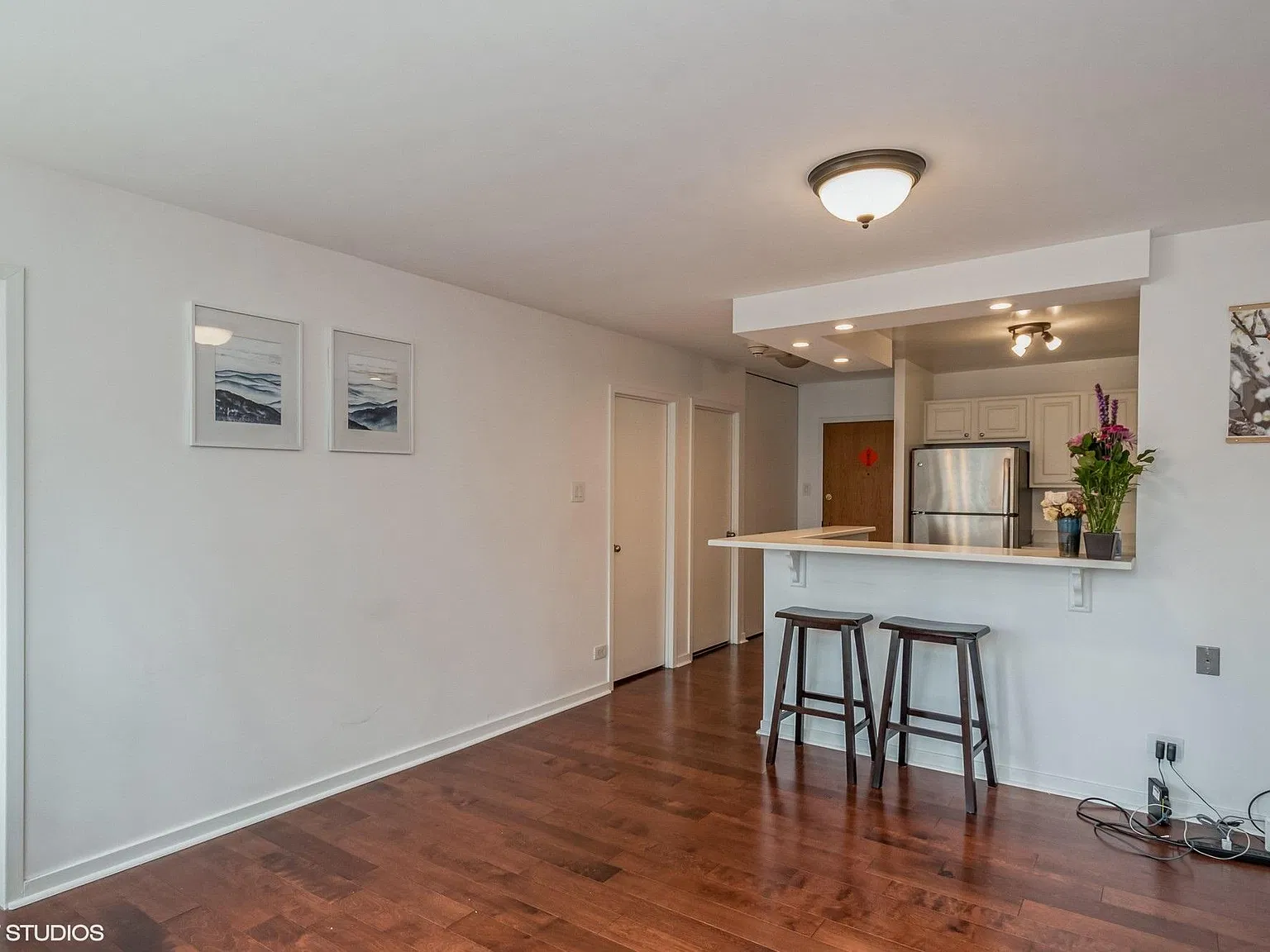 1 bed, 650 sqft, $2,200 — Photo 4