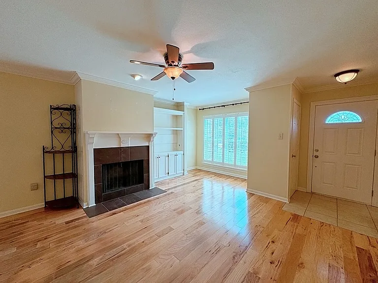 9925 Jefferson Hwy — Photo 15