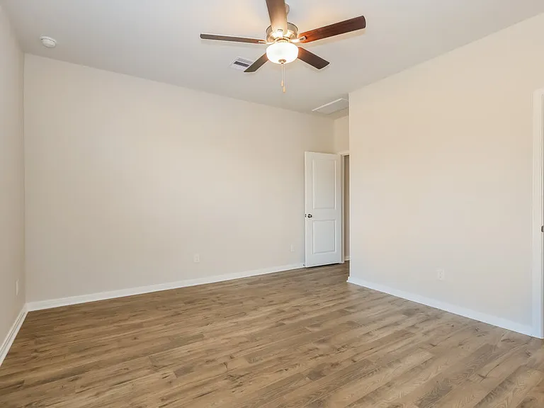 15567 Caramel Springs Dr — Photo 13