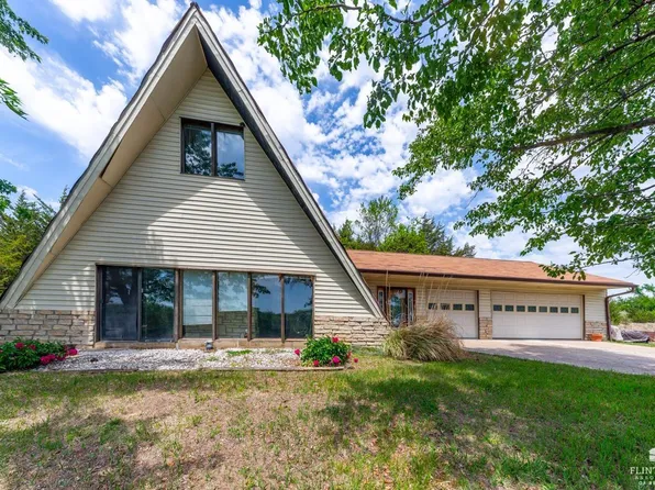 10170 Anderson Ave, Riley, KS 66531