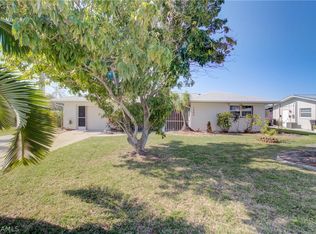 1685 Lakeside Ter, North Fort Myers, FL 33903