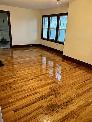 2 bed, 1000 sqft, $1,400 — Photo 1
