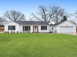 1107 Aurora Way, Wheaton, IL 60189