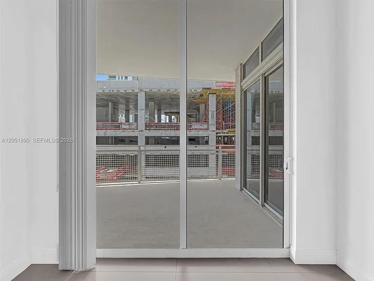 444 NE 30th St #608 — Photo 16