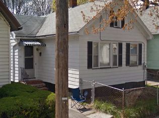 21 Sullivan St, Rochester, NY 14605