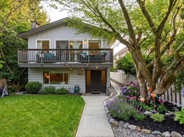 1949 Mahon Ave, North Vancouver, BC V7M 2T4