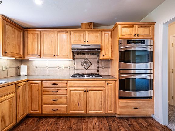 5th image of 94032 Brush Ln