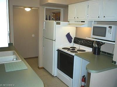 4th image of 22071 River Oaks Dr APT A4