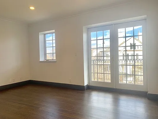 Rented by Brown Harris Stevens | media 9