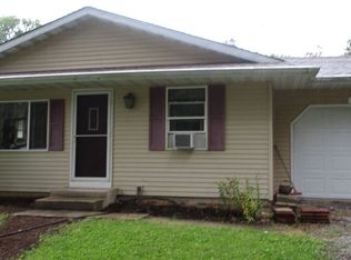 912 Terrace Ln, Delphi, IN 46923