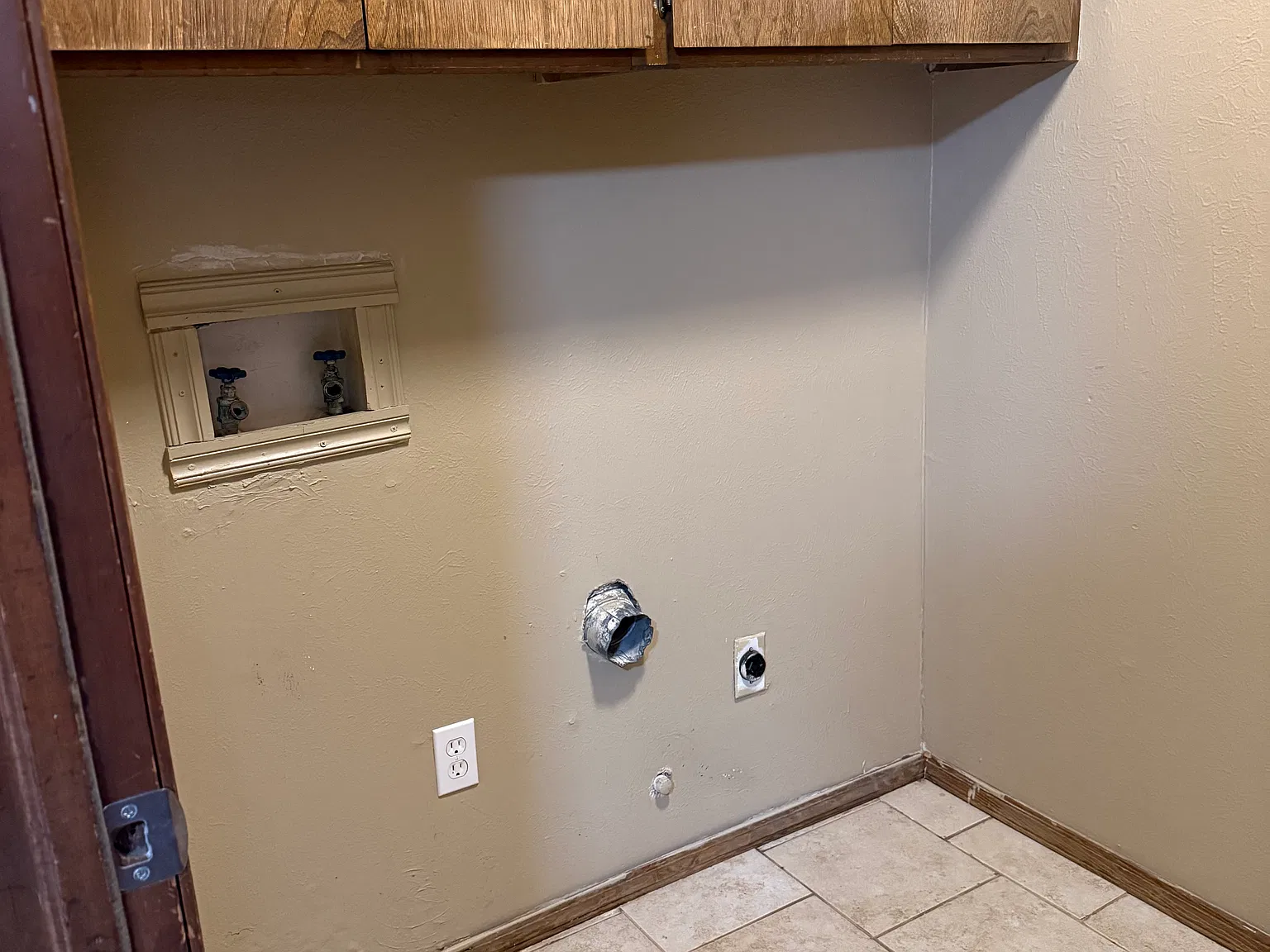 2 bed, 970 sqft, $1,100 — Photo 3