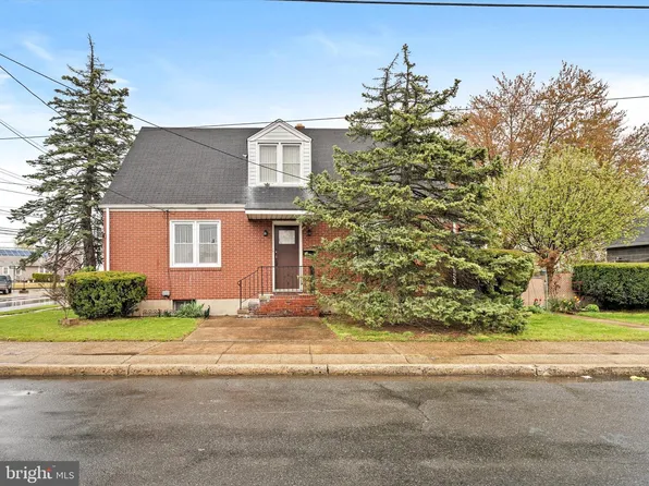 957 Lalor St, Hamilton, NJ 08610