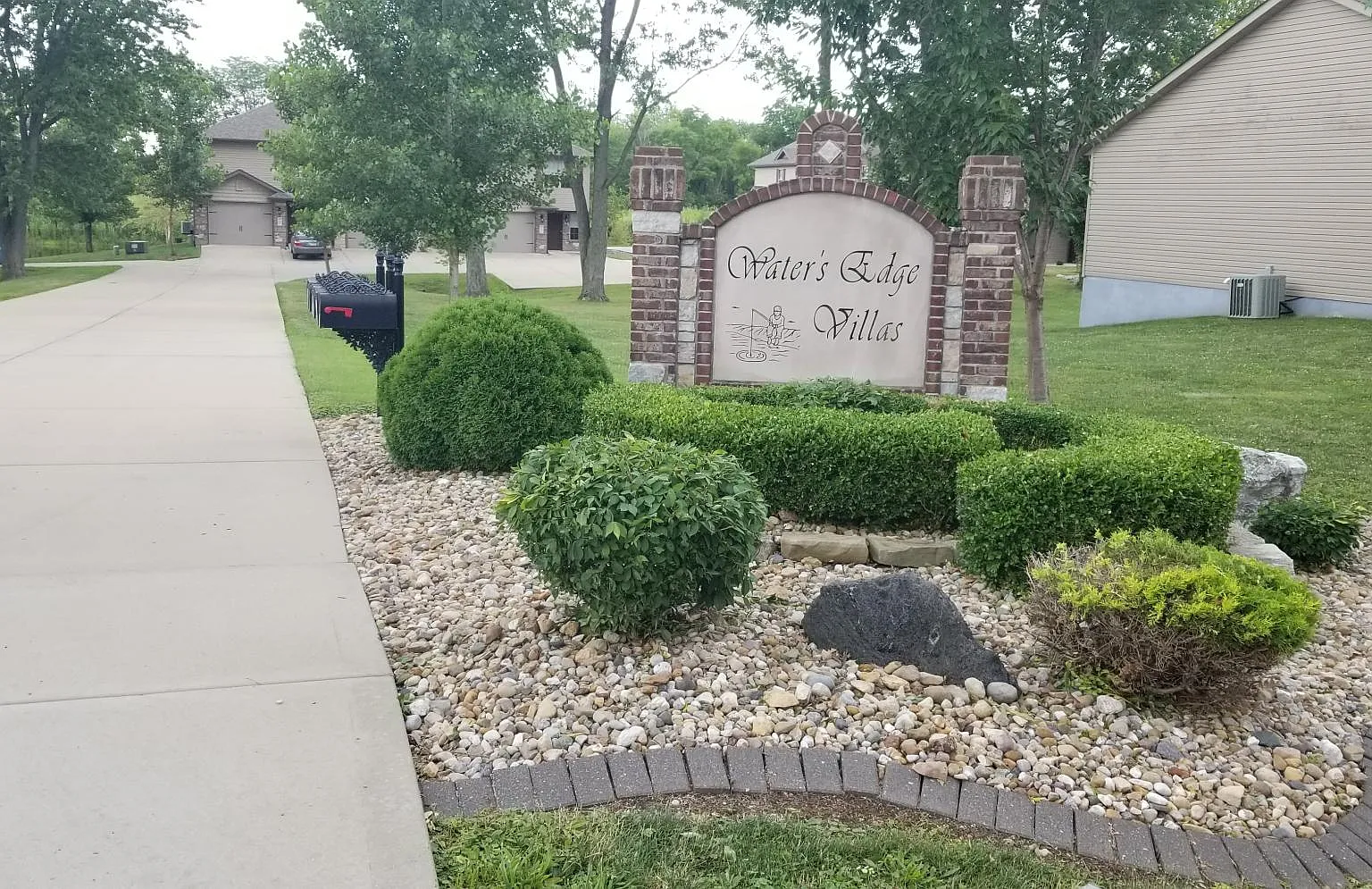 3 bed, 2.5 bath, $1,695 — Photo 1