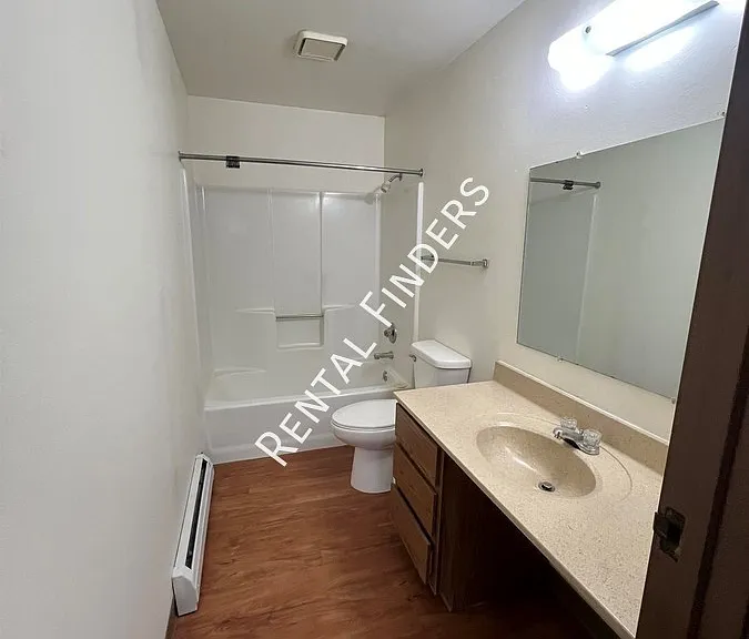 129 E Mitchell Ave #6 — Photo 6