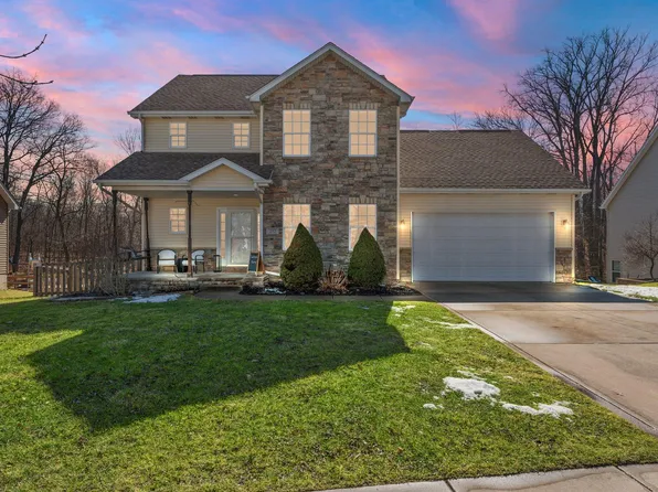 252 Eagle Ridge Dr, Valparaiso, IN 46385