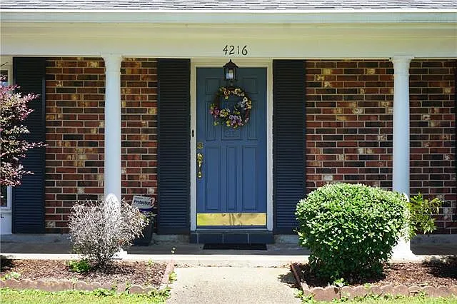 4216 Loire Dr — Photo 2