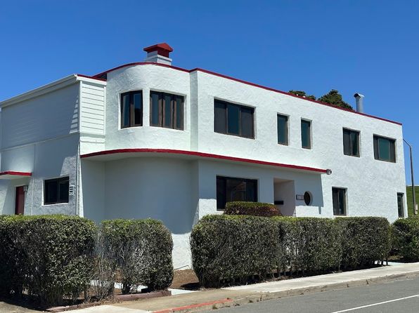 3110 Ocean Ave