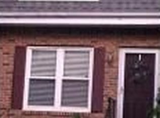 101 Strathmore Ln, Wallingford, CT 06492