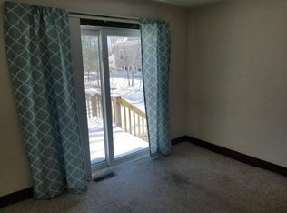 61 Oxford St N APT 1, Auburn, MA 01501