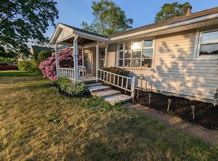 16 Sunnydale Ave, Wellsville, NY 14895