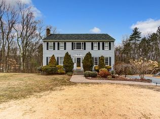 11 Appaloosa Cir, Hopkinton, MA 01748