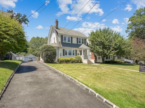 58 S Prospect St, Verona, NJ 07044