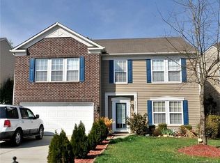 8608 Oak Dr, Charlotte, NC 28269