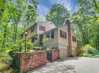 88 Church Ln, Madison, CT 06443