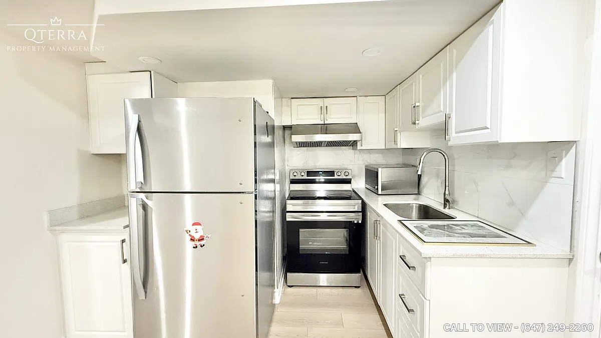 Building Photo - 65 Bethune Blvd #2A