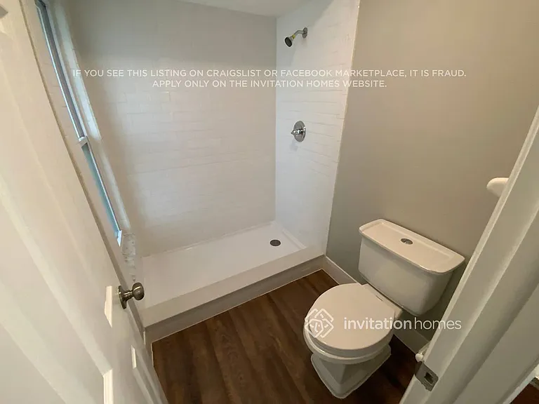 3909 Orchard Hill Cir — Photo 18