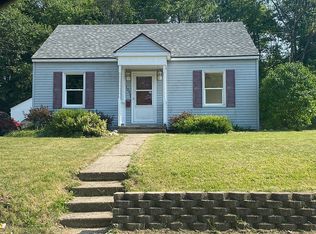1004 Palmer Ave, Kalamazoo, MI 49001