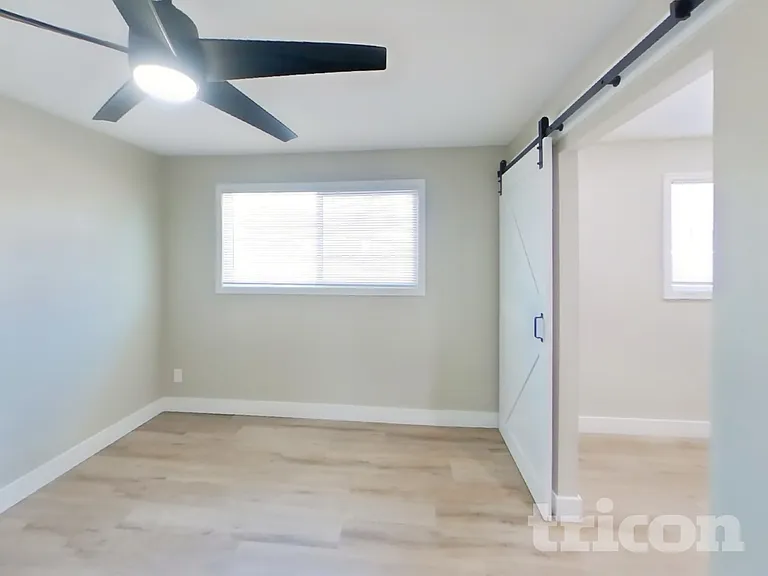 4820 W Hayward Ave — Photo 10