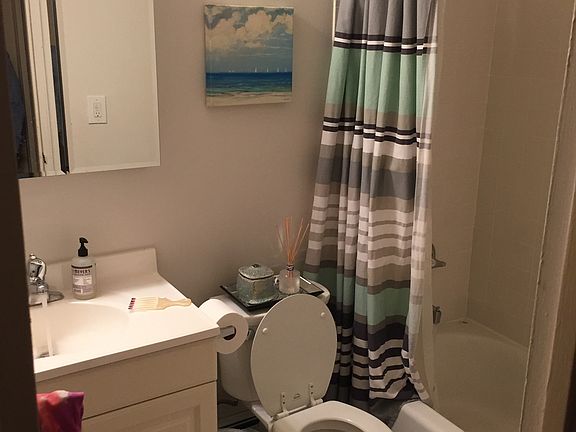 Bathroom (2)