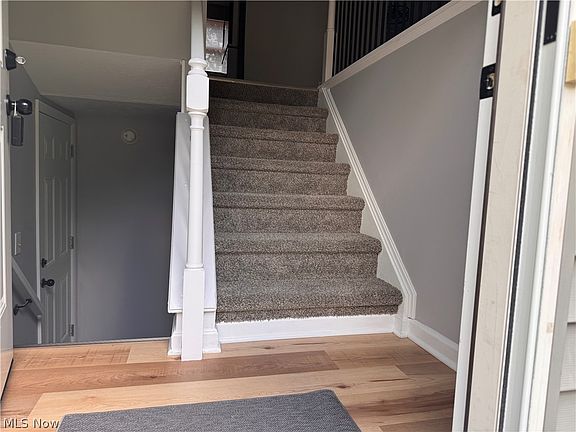 2nd image of 830 Gayer Dr