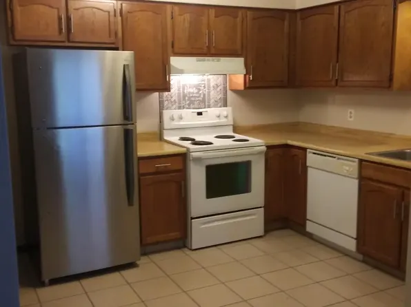 3936 Sage Dr #2, Rockford, IL 61114