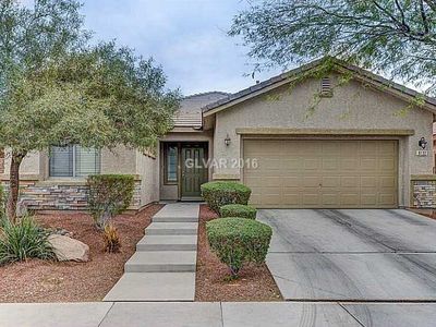 8132 Muskoka Falls St, North Las Vegas, NV, 89085