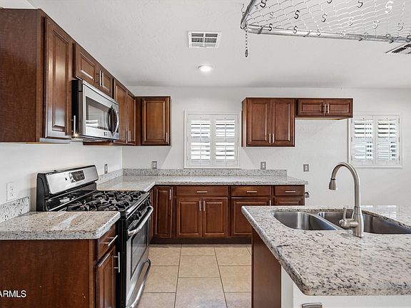 5th image of 6246 N 23RD Avenue