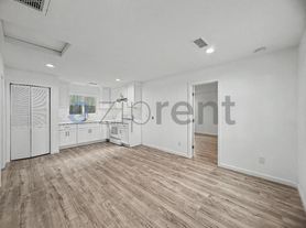 872 W 18th St, San Bernardino, CA