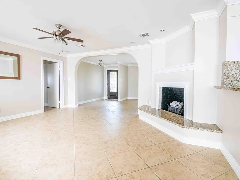 2626 Palo Pinto Dr — Photo 11