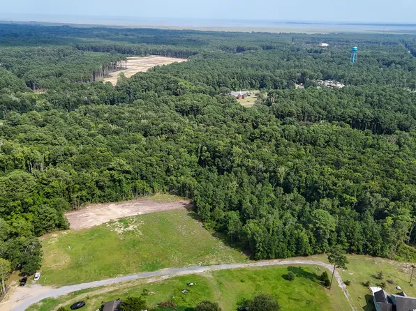 6575 Rebecca Beach Rd, Awendaw, SC 29429