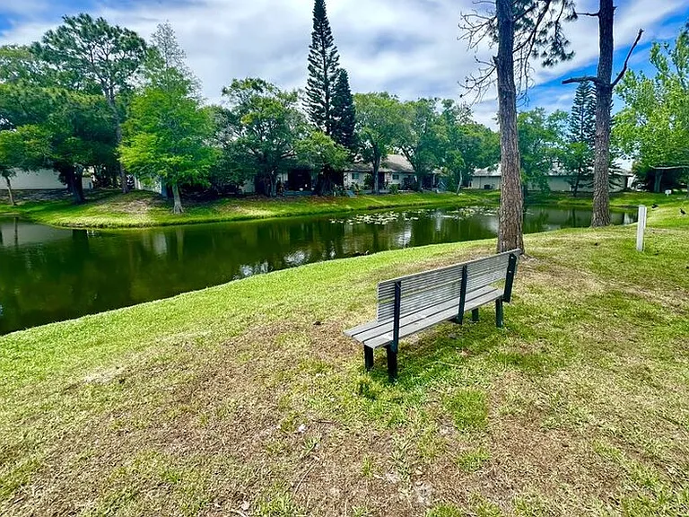 599 Capistrano Ct — Photo 32