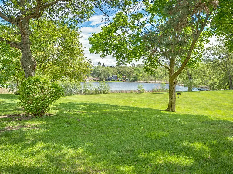 Laketree — Photo 12