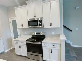 29959 Southwell Ln, Zephyrhills, FL 33543